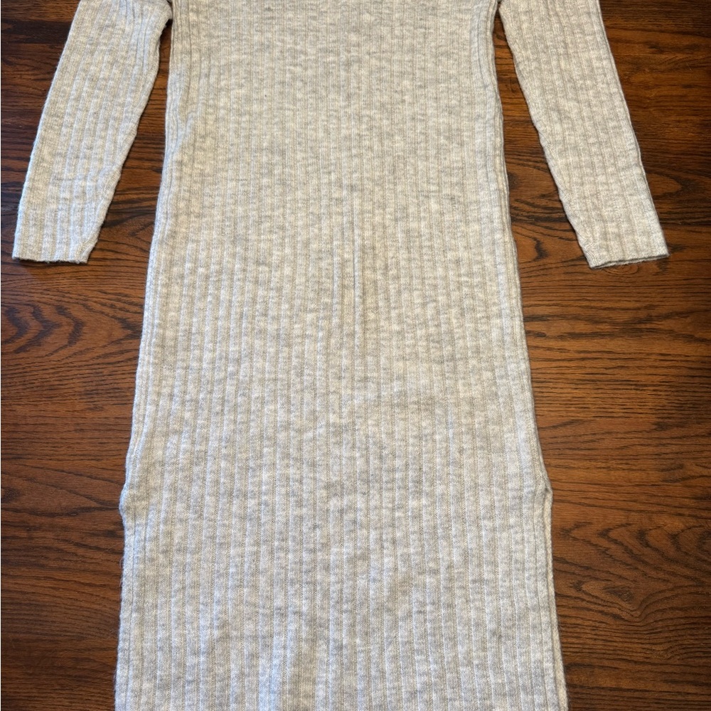William Rast Gray Ribbed Knit Sweater - Picture 7 of 9